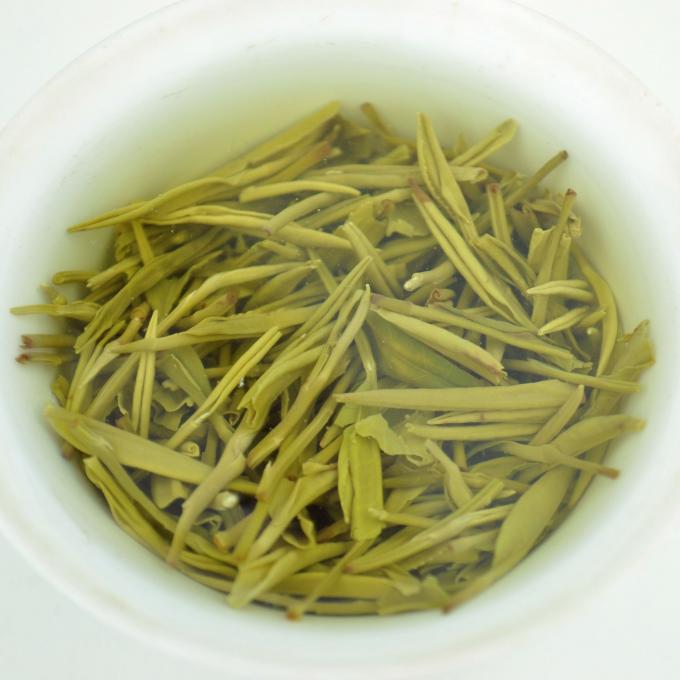 Dünne Streifen-Form-chinesischer grüner Tee mit schwerem Gaumen und süßem Nachgeschmack