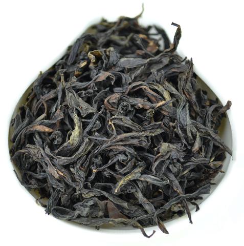 Wieder- verarbeitender organischer Tee Oolong-Tee Wuyi Yancha mit flachgedrücktem Material