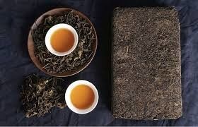 China Strahlungs-Widerstand-chinesischer dunkler Tee für Hilfe verringern Blutdruck fournisseur